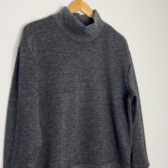 Abercrombie & Fitch Charcoal Gray Crewneck Sweater - Picture 2 of 11